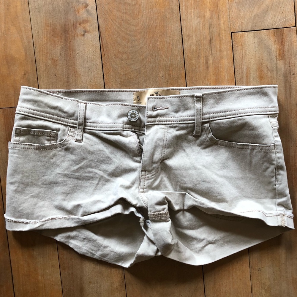 Hollister Khaki Shorts
